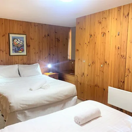 Seeblick 2 - 1Br Lakefront Apartment L Central Location L Off-Street Parking-2