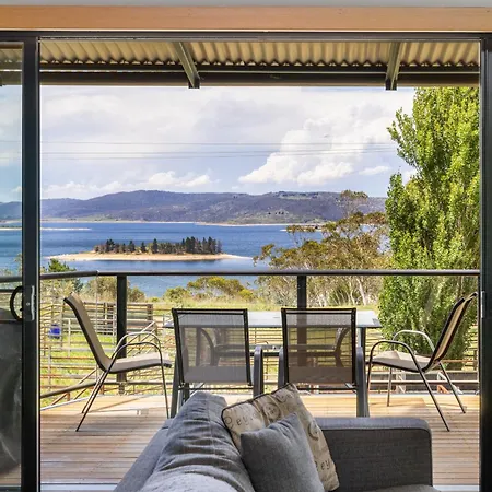 Stockyards 3 - Jindabyne Luxury Townhouse-2