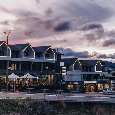 Banjo Paterson Inn-2