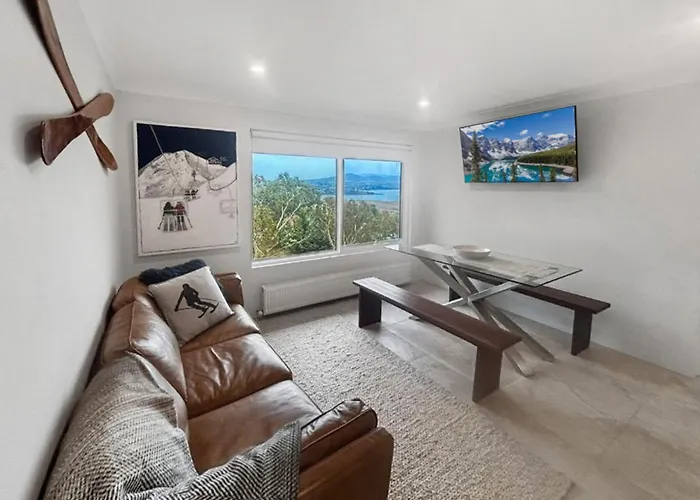 House Matterhorn Unit 2 Apartment Jindabyne